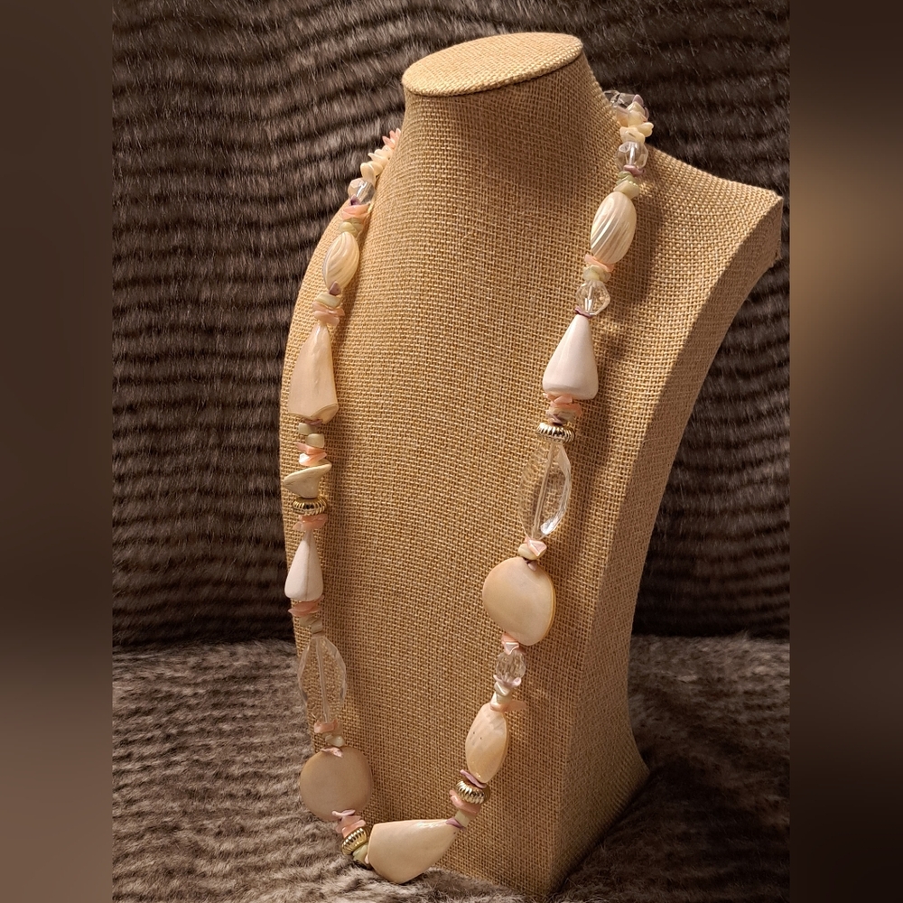 Mother Of Pearl Chunky Necklace